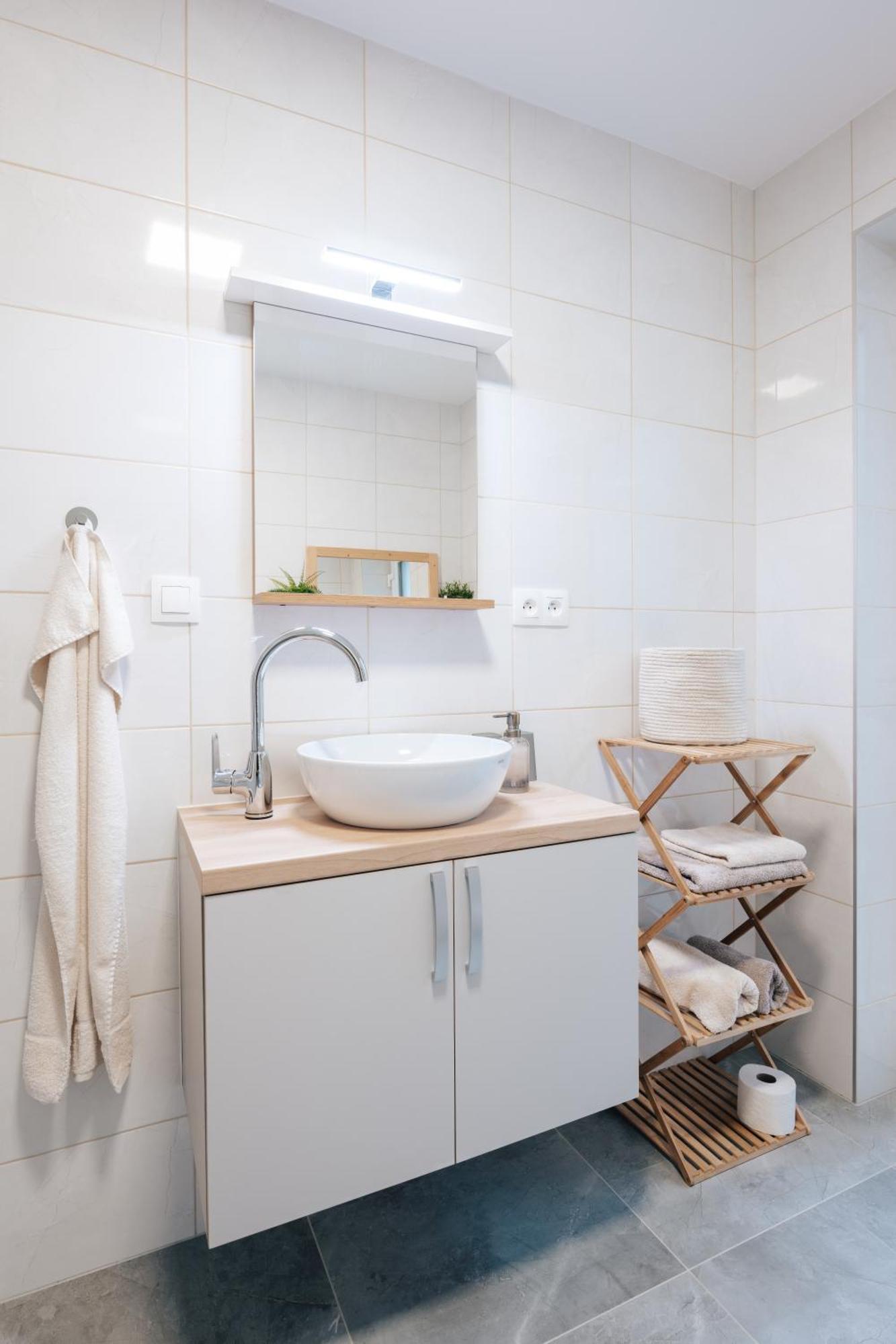 Apartman U Sklepu Sardice Exterior foto
